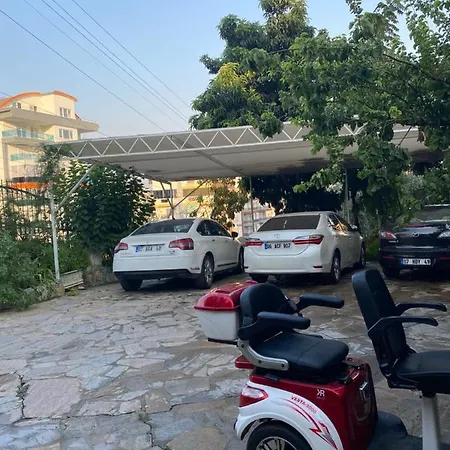 Alanya Avsallar Guenluek Kiralik Daire アパート アブサルア